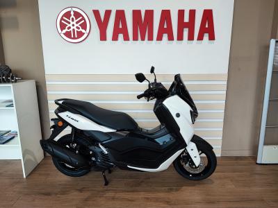 YAMAHA NMAX 125 (25)