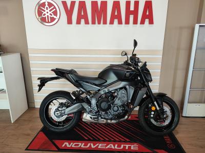YAMAHA MT-09