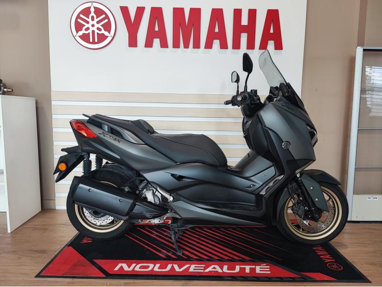 YAMAHA XMAX 300 Tech Max/ 1ère main / tout d'origine