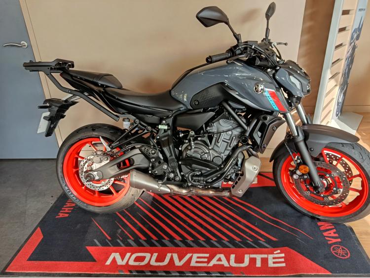 YAMAHA MT 07 / 1ERE MAIN / FAIBLE KILOMETRAGE