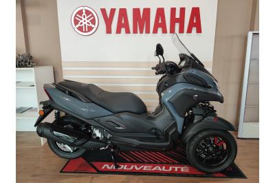 YAMAHA TRICITY 300