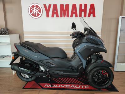 YAMAHA TRICITY 300