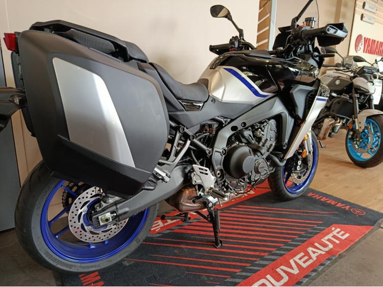 YAMAHA TRACER 9 GT+ Y-AMT / ETAT NEUF  / 1ERE MAIN