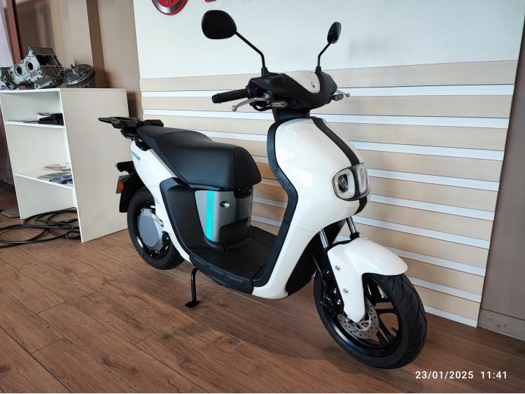 YAMAHA NEO'S 50 ELECTRIQUE/ DUAL BATTERY