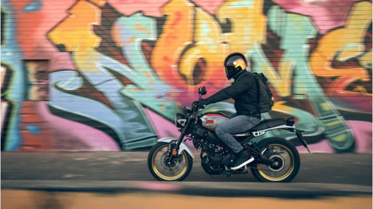 XSR125 Legacy (25)