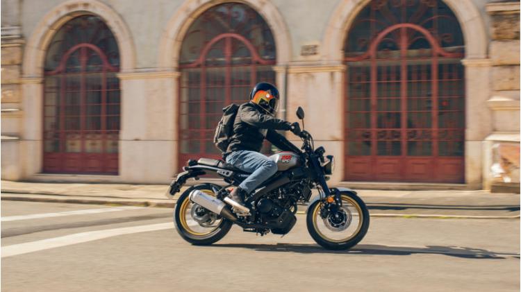 XSR125 Legacy (25)