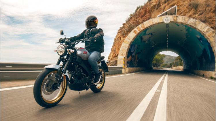 XSR125 Legacy (25)